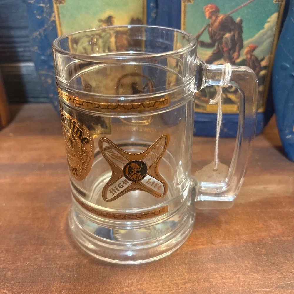 N/A vintage glass